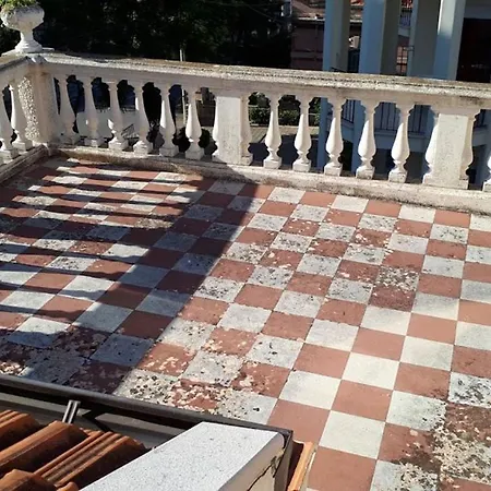 Memena - Mansarda Appartement